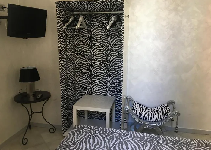 Hotel Sanremo Готель Санремо