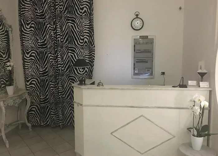 Готель Hotel Sanremo *